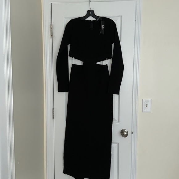 Lulus Dresses & Skirts - Lulus long sleeve side cut-out dress